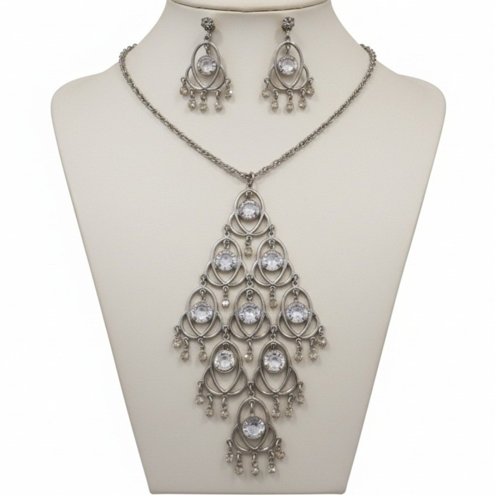Vintage Celebrity Rhinestone Chandelier‎ Necklace Set Statement Silver Tone